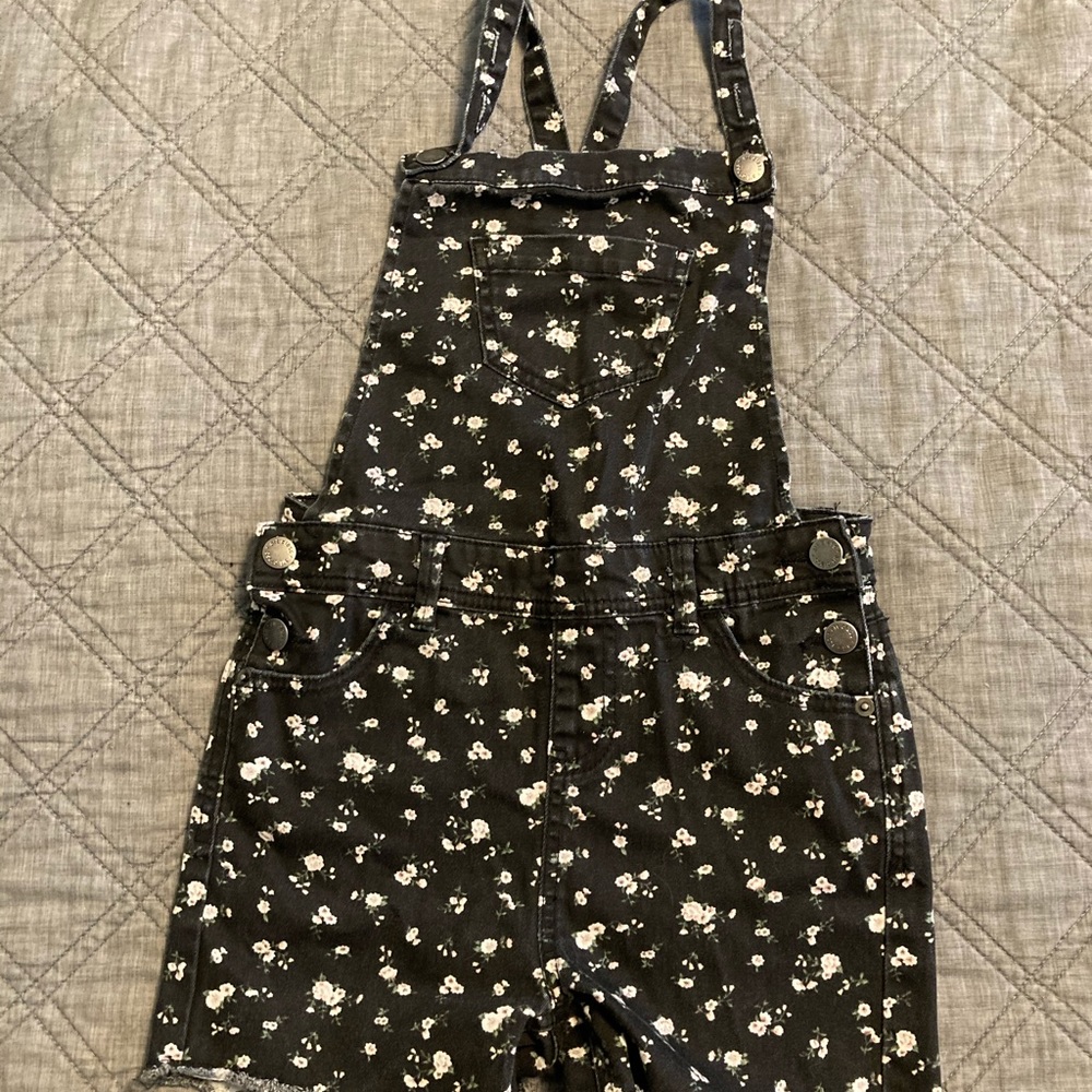 Art Class floral overalls
